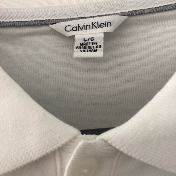 Calvin Klein Shirt Size Large worn once. - Picture 1 of 3
